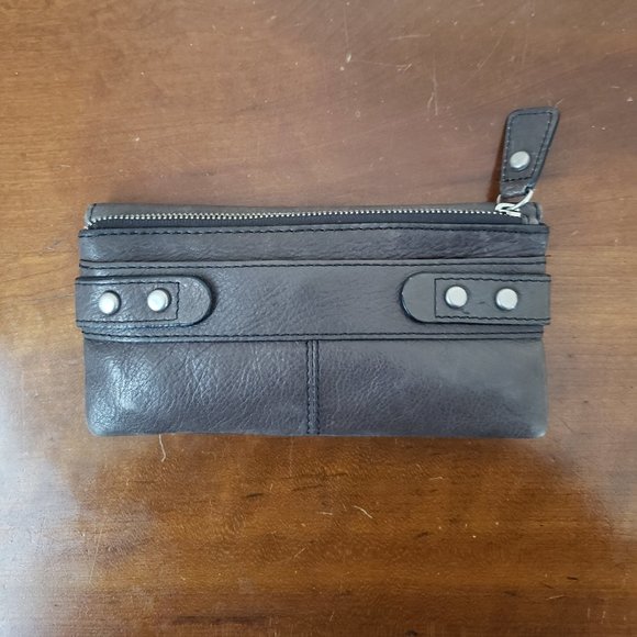 Fossil Wallet - Picture 1 of 5